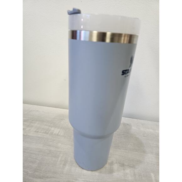 Stanley 40oz Stainless Steel H2.0 FlowState Quencher Tumbler Blue .no Straw - Picture 2 of 10